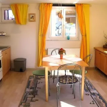 Haus Am Apfelbaum Appartement *